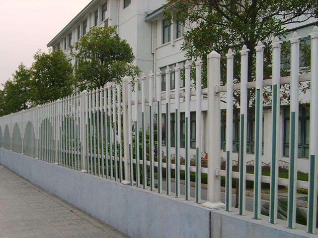 小区围墙护栏